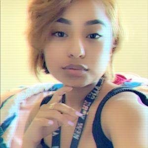 Meet your Posher, Lorena